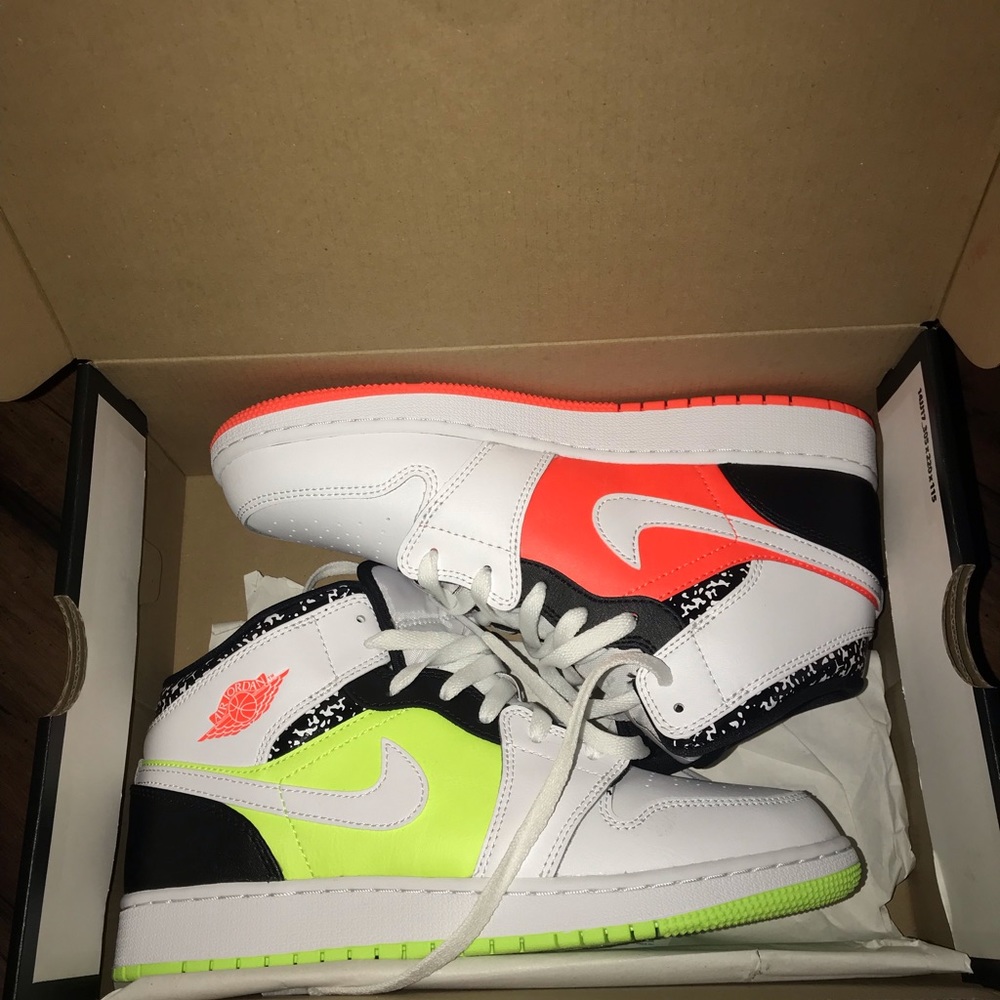 Brands new jordan 1 size 7